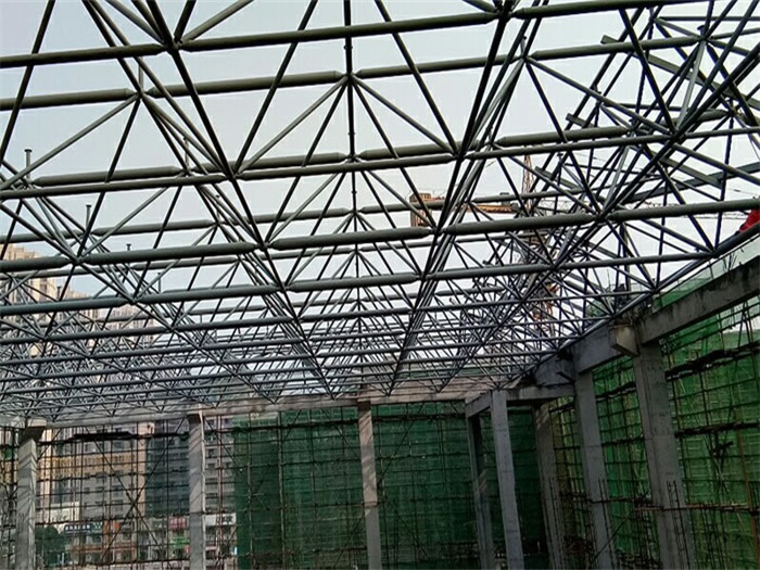 绵竹光谷第十一小学网架